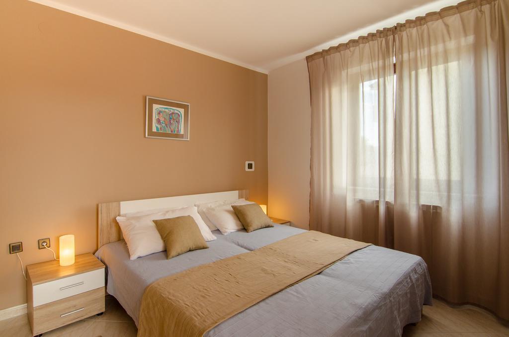 Apartments Karlo & Ivona Labin  Room photo